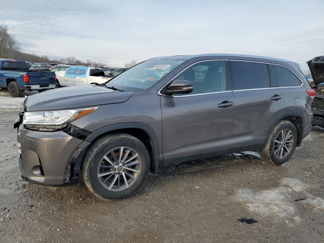 2019 TOYOTA HIGHLANDER