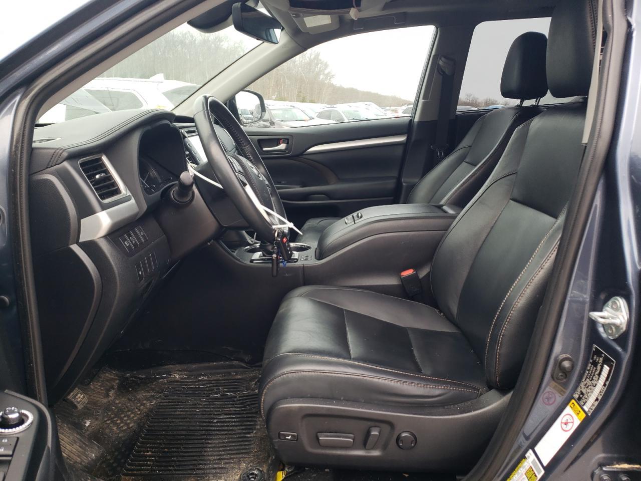 2019 TOYOTA HIGHLANDER - Image 7