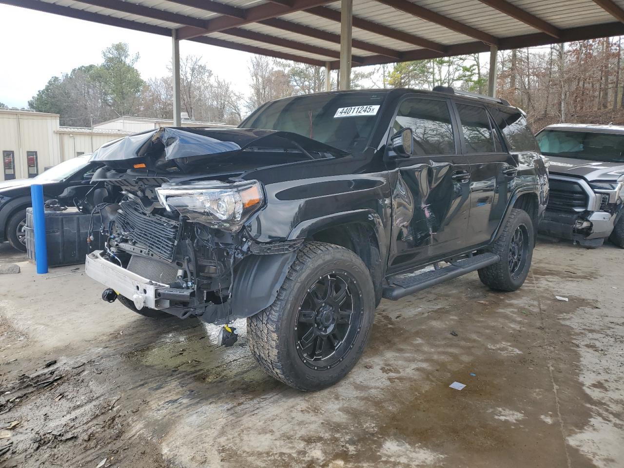 2019 TOYOTA 4RUNNER SR