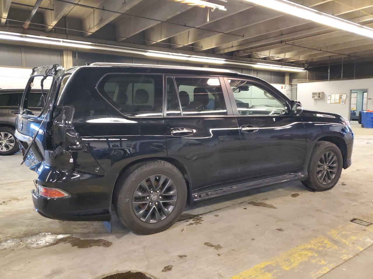2022 LEXUS GX 460 - Фото 3