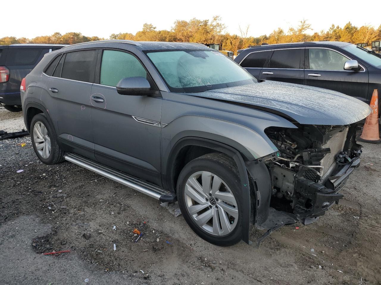 2022 VOLKSWAGEN ATLAS CROS - Фото 4