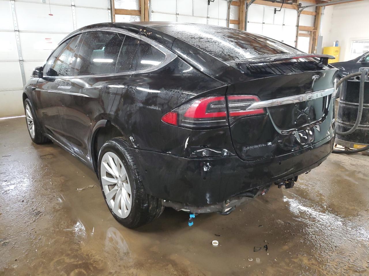 2018 TESLA MODEL X - Фото 2