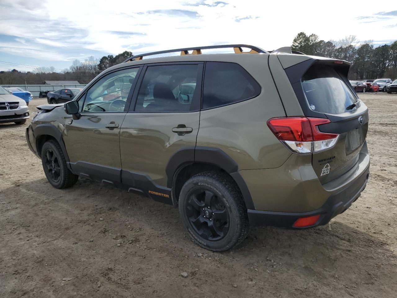 2022 SUBARU FORESTER W - Фото 2