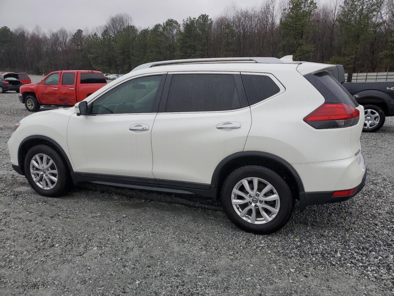 2017 NISSAN ROGUE S - Image 2