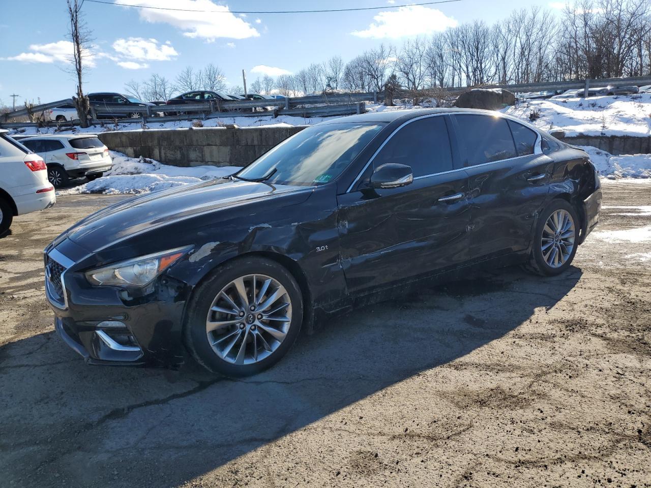 2018 INFINITI Q50 LUXE