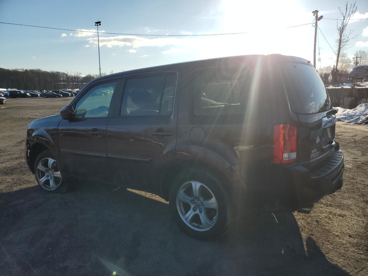 2013 HONDA PILOT EXL - Image 2