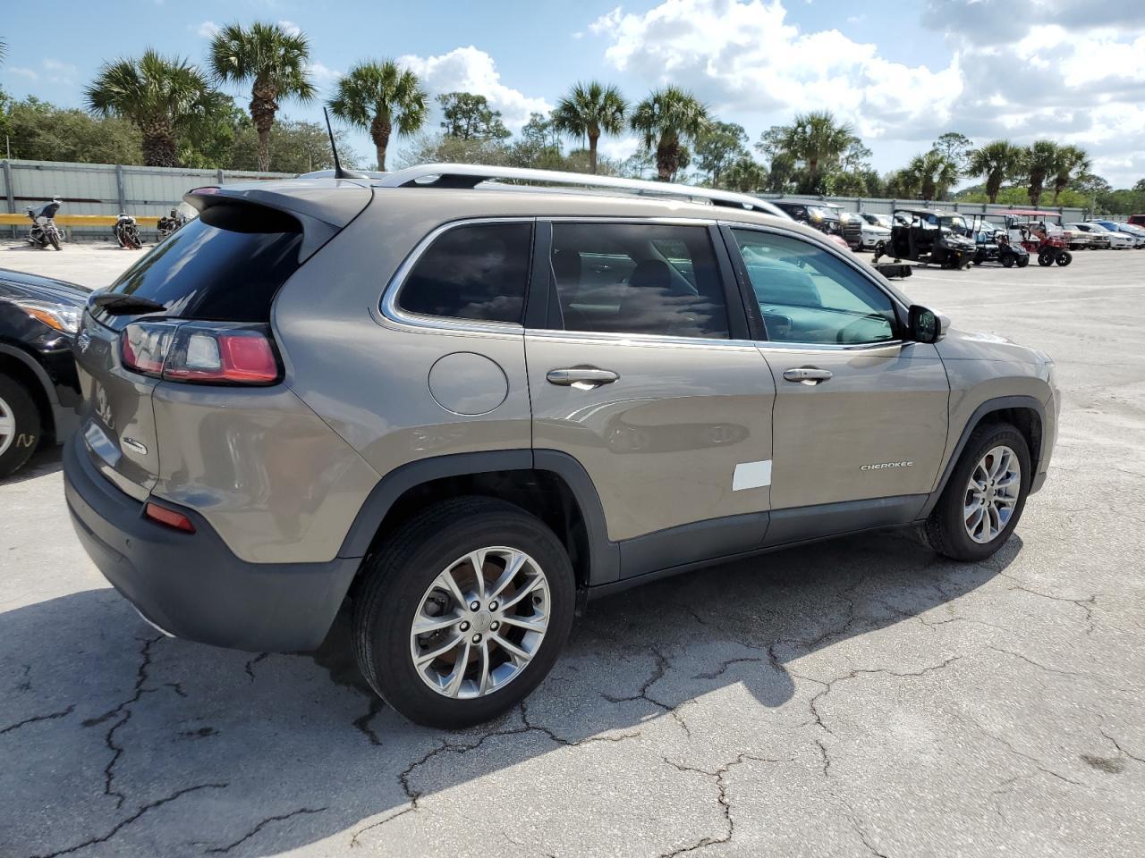 2019 JEEP CHEROKEE L - Фото 3