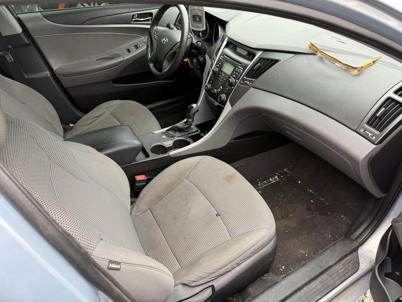 2011 HYUNDAI SONATA GLS - Image 5