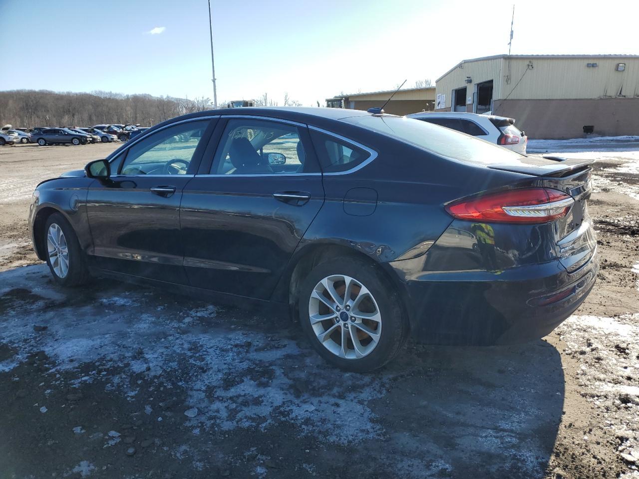2020 FORD FUSION TIT - Фото 2