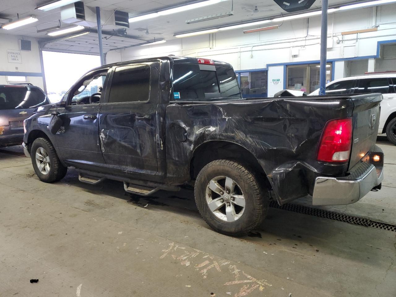 2019 RAM 1500 CLASS - Фото 2