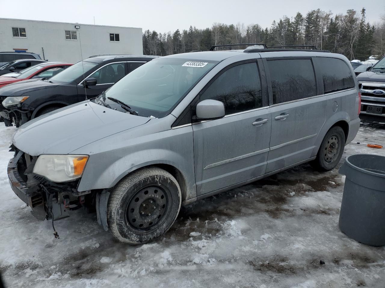 2014 CHRYSLER TOWN & COU