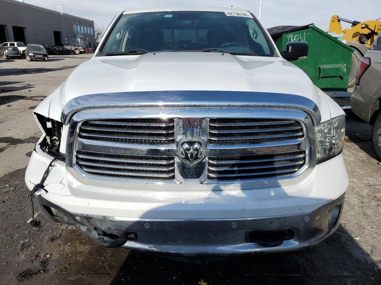 2015 RAM 1500 SLT - Image 5