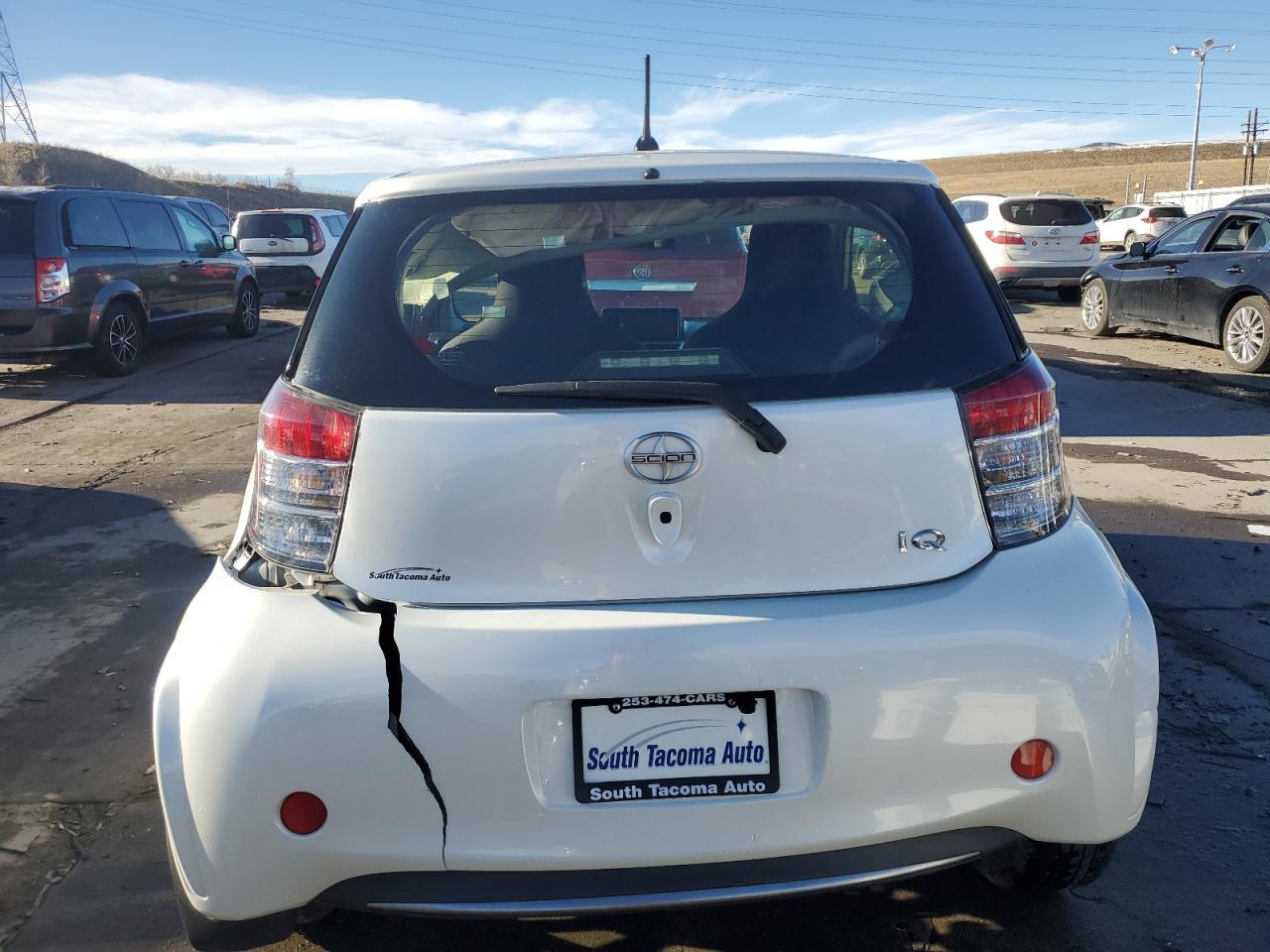2014 TOYOTA SCION IQ - Image 6