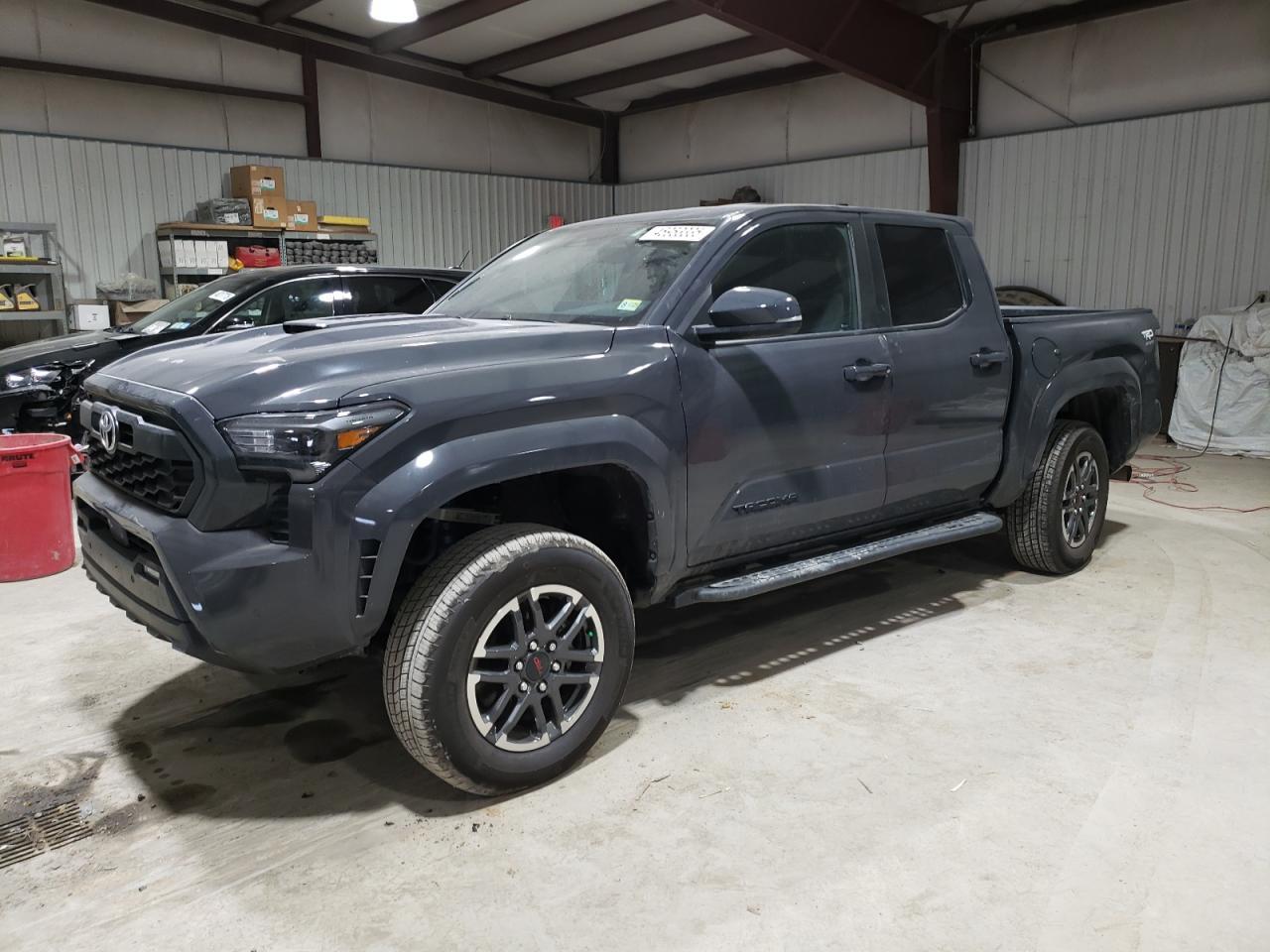 2024 TOYOTA TACOMA DOU