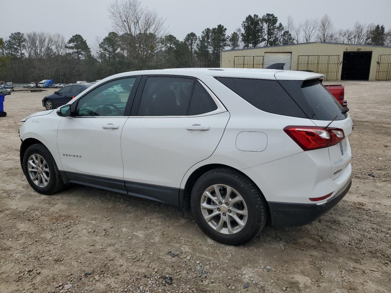 2019 CHEVROLET EQUINOX LT - Image 2