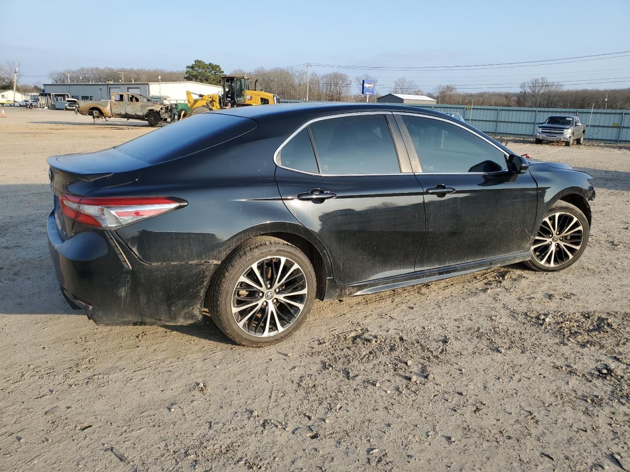 2018 TOYOTA CAMRY L - Image 3