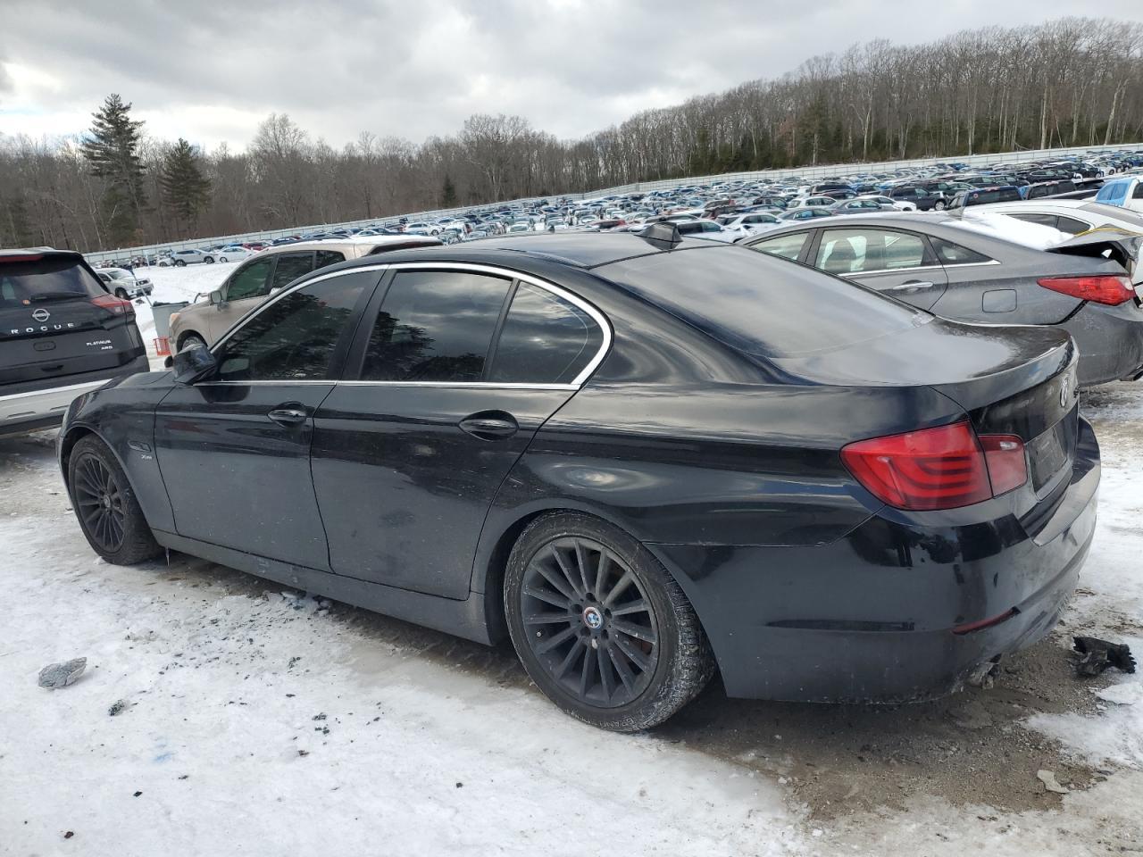 2011 BMW 535 XI - Image 2