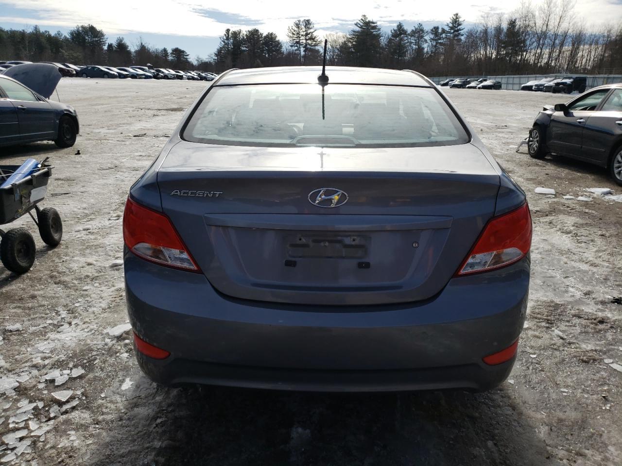 2017 HYUNDAI ACCENT SE - Image 6