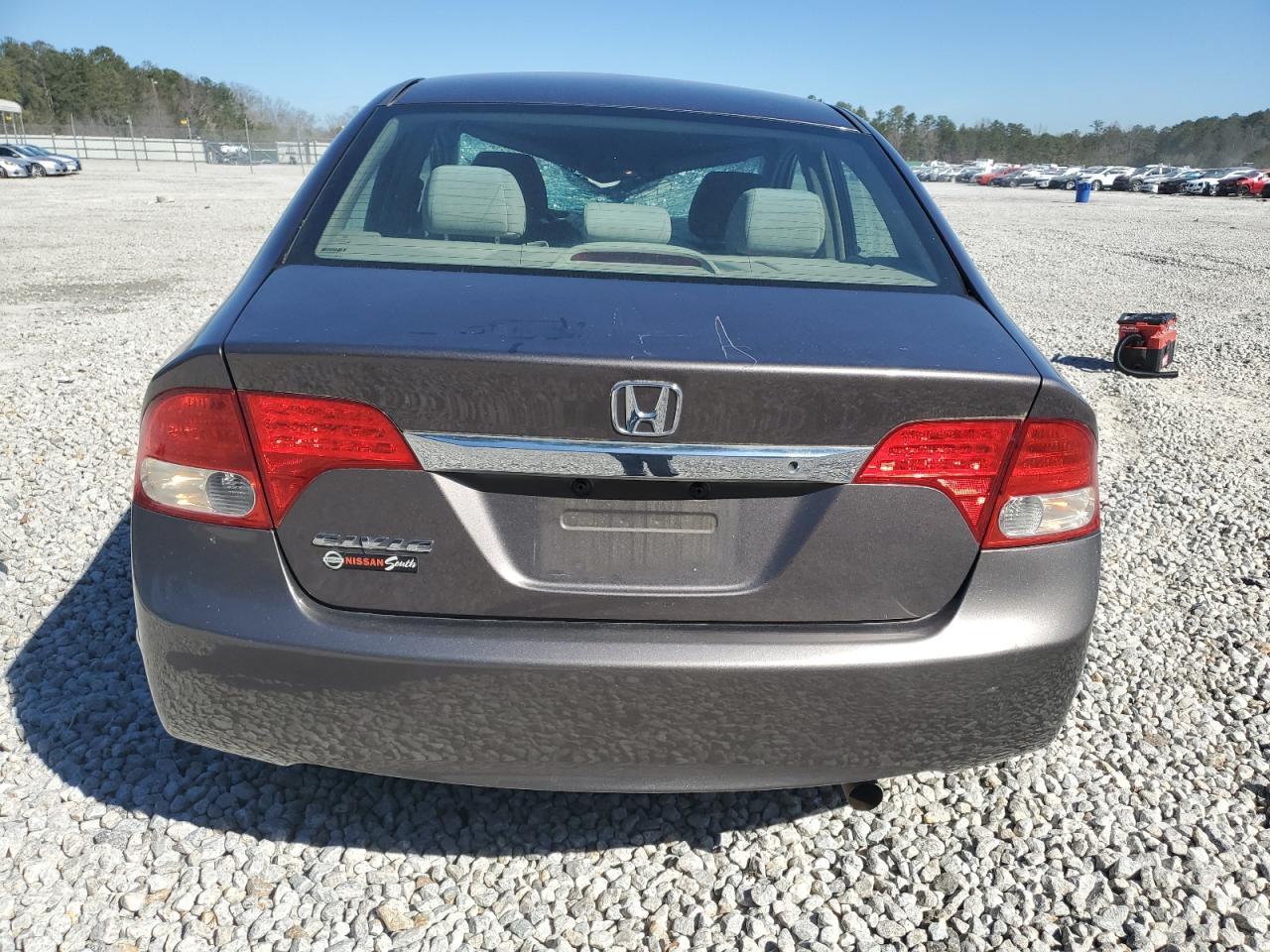 2011 HONDA CIVIC LX - Image 6