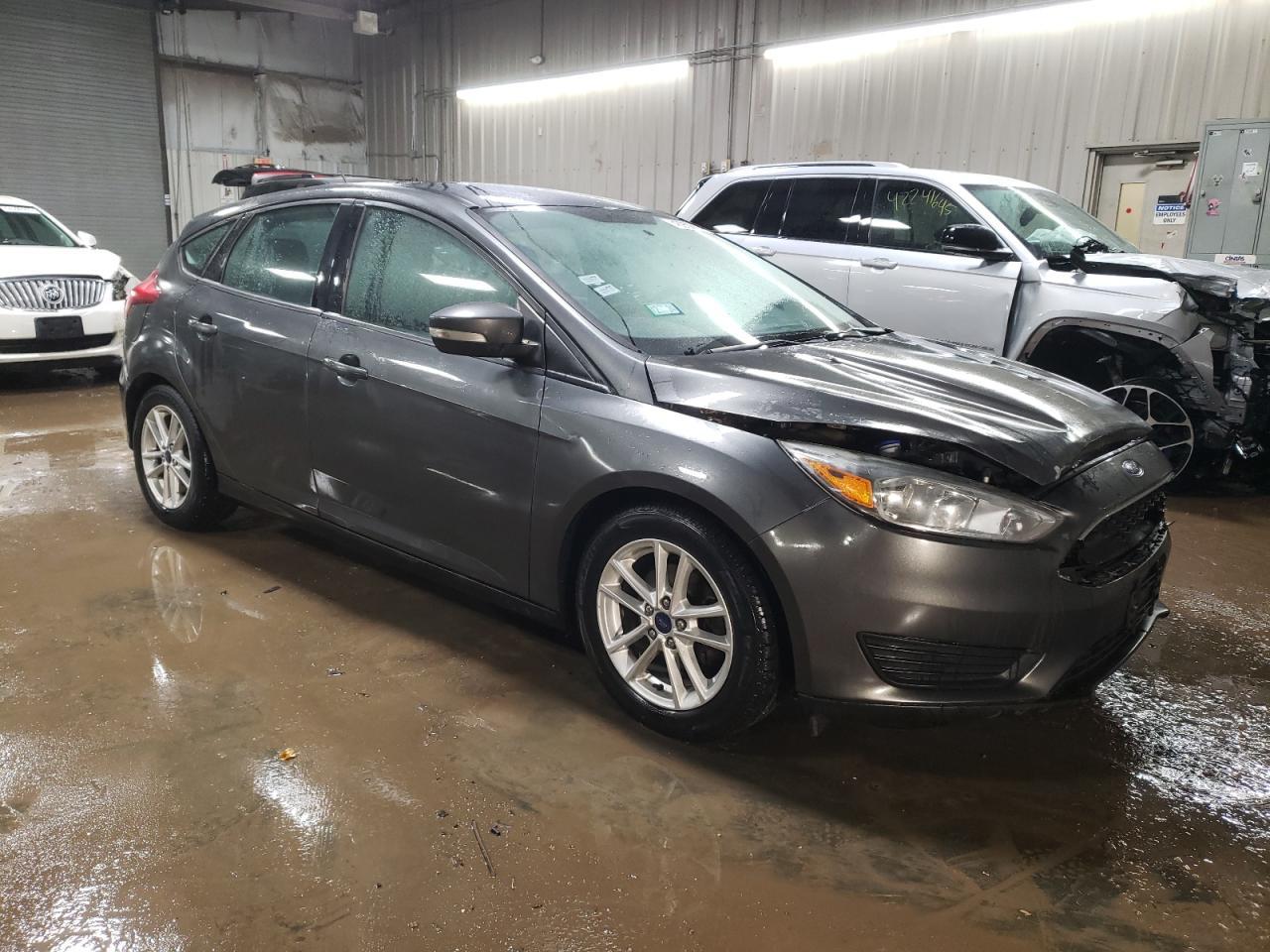 2016 FORD FOCUS SE - Image 4