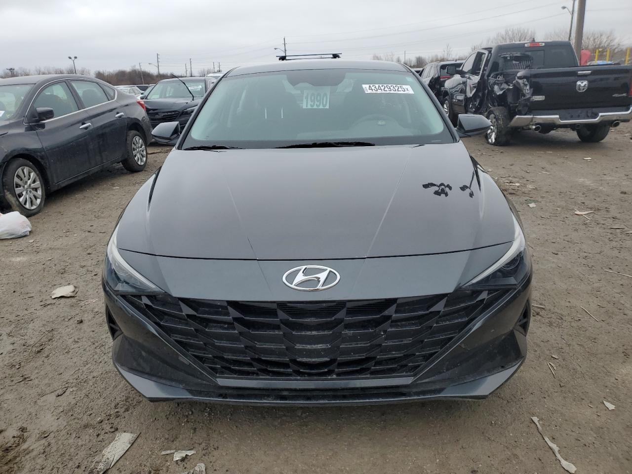 2022 HYUNDAI ELANTRA SE - Фото 5