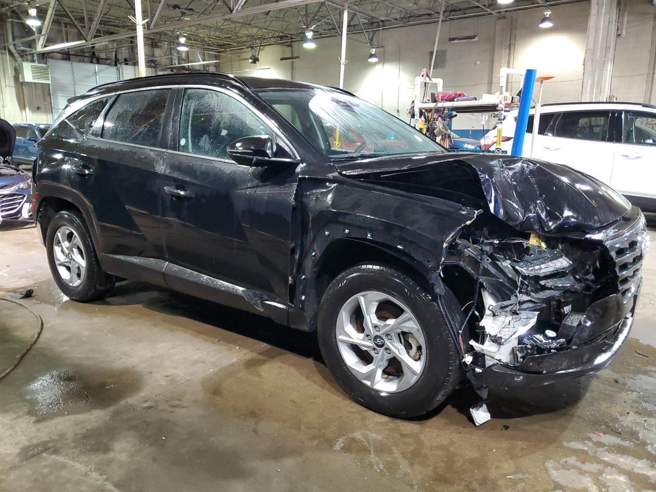 2023 HYUNDAI TUCSON SEL - Image 4
