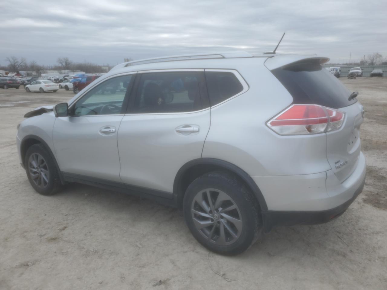 2016 NISSAN ROGUE S - Image 2