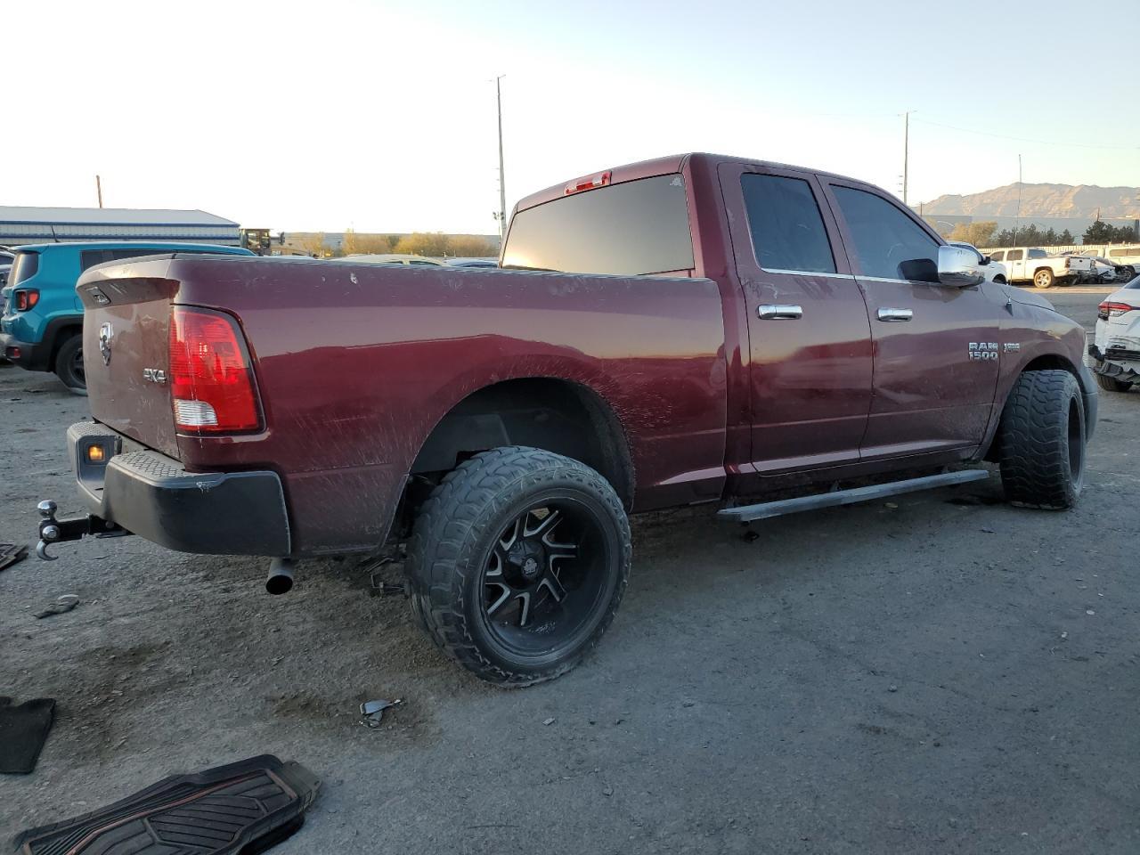 2018 RAM 1500 ST - Image 3