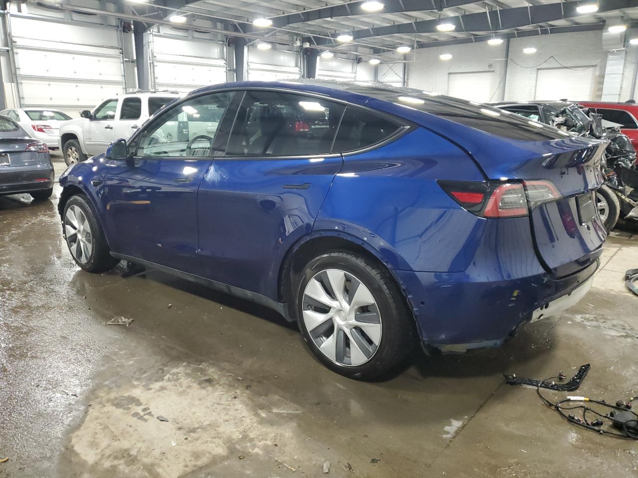 2022 TESLA MODEL Y - Image 2