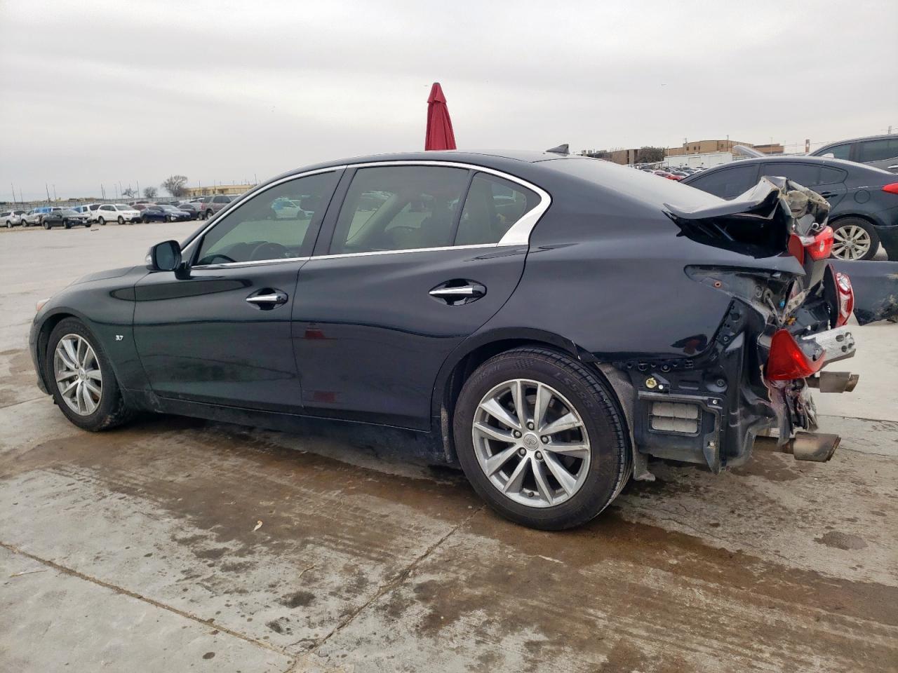 2016 INFINITI Q50 BASE - Фото 2