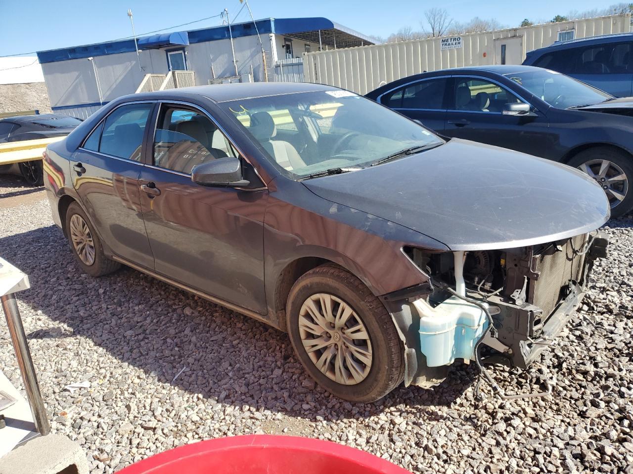 2014 TOYOTA CAMRY L - Image 4