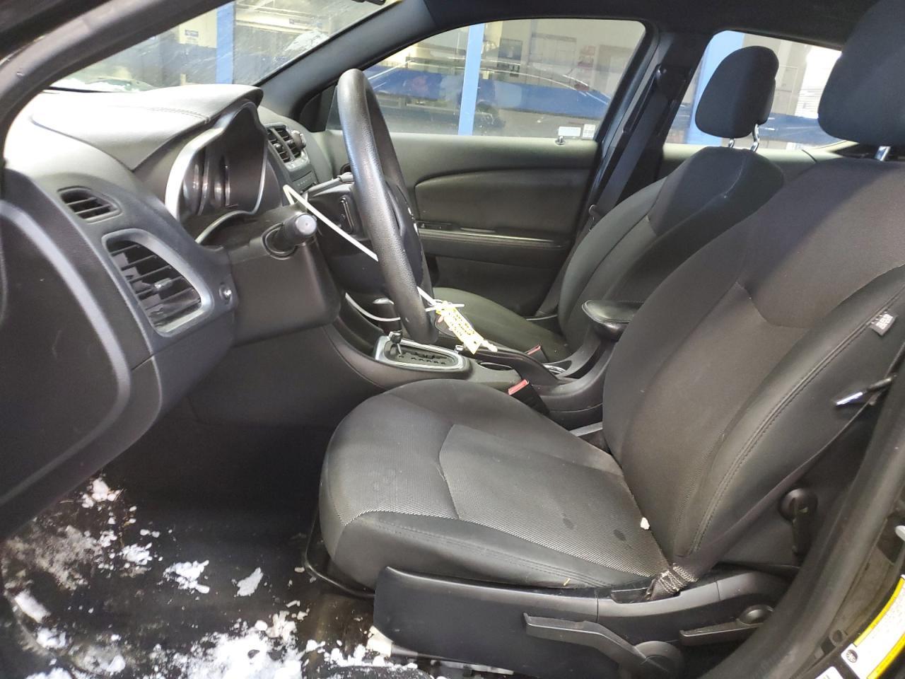 2014 DODGE AVENGER SE - Image 7