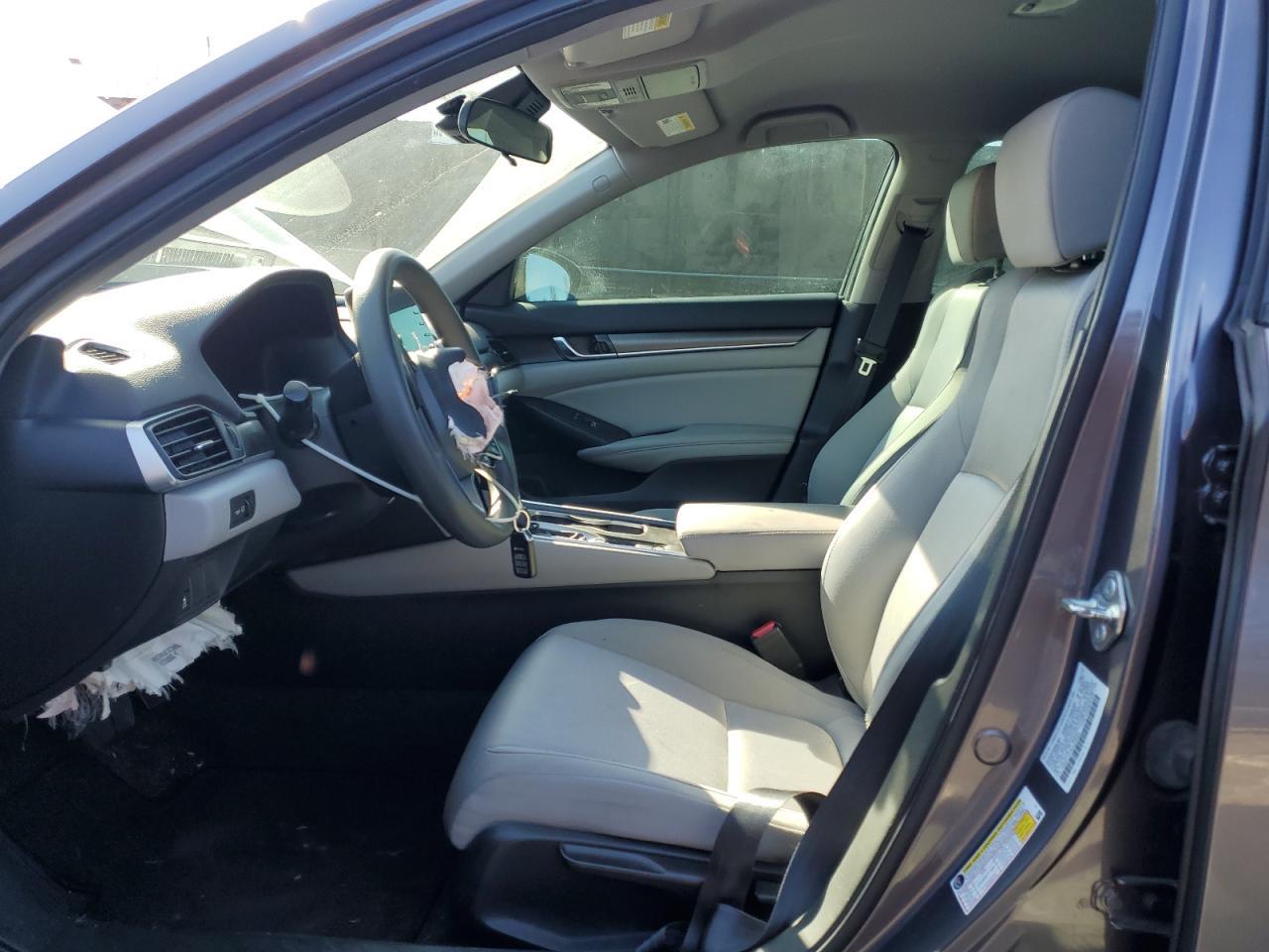 2018 HONDA ACCORD LX - Фото 7
