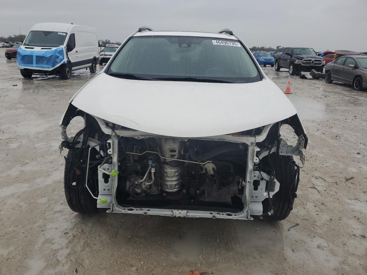 2017 TOYOTA RAV4 XLE - Фото 5
