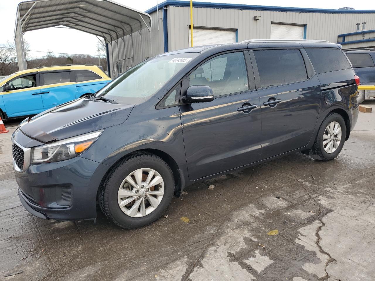 2016 KIA SEDONA LX
