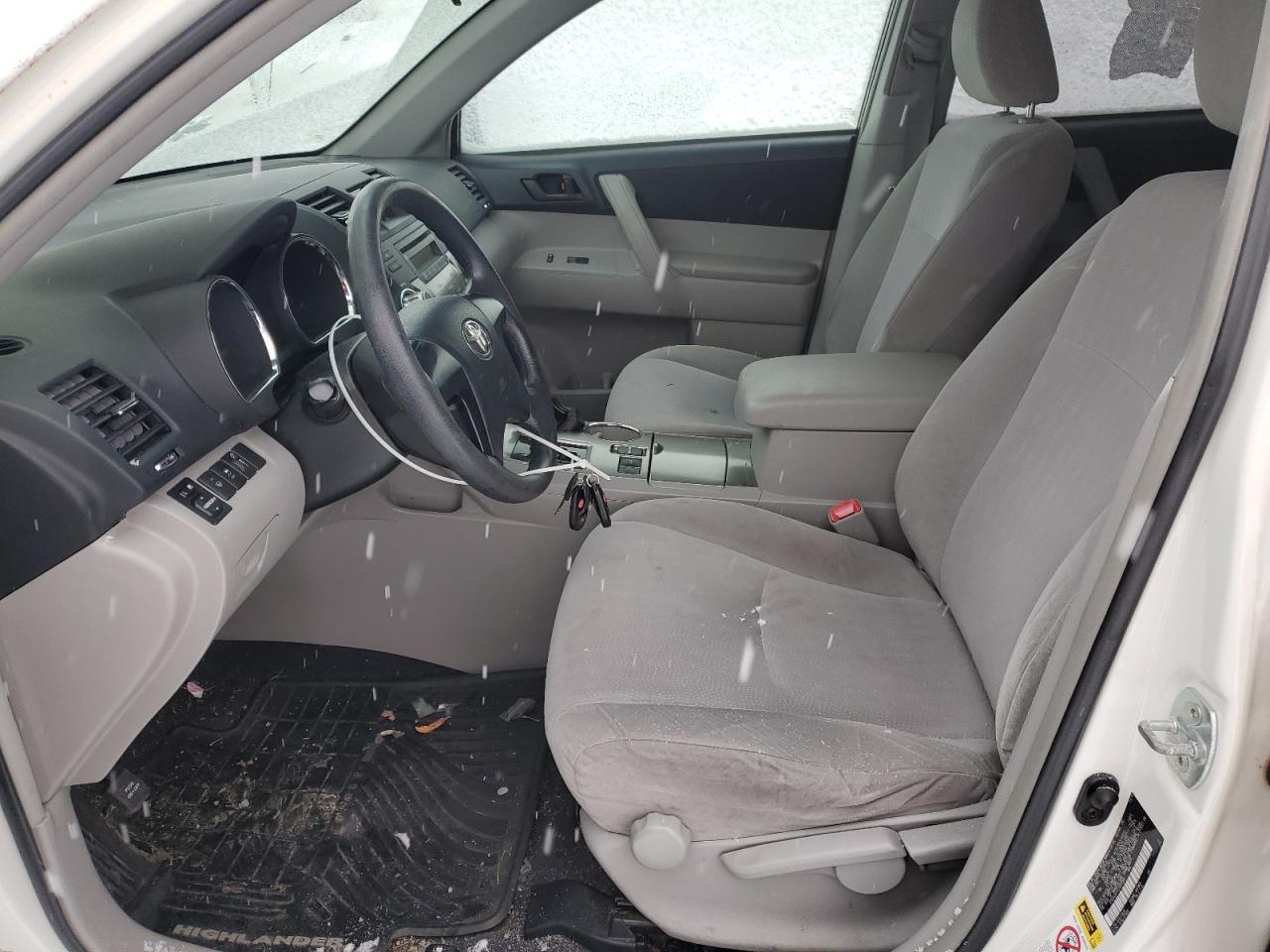 2012 TOYOTA HIGHLANDER - Image 7