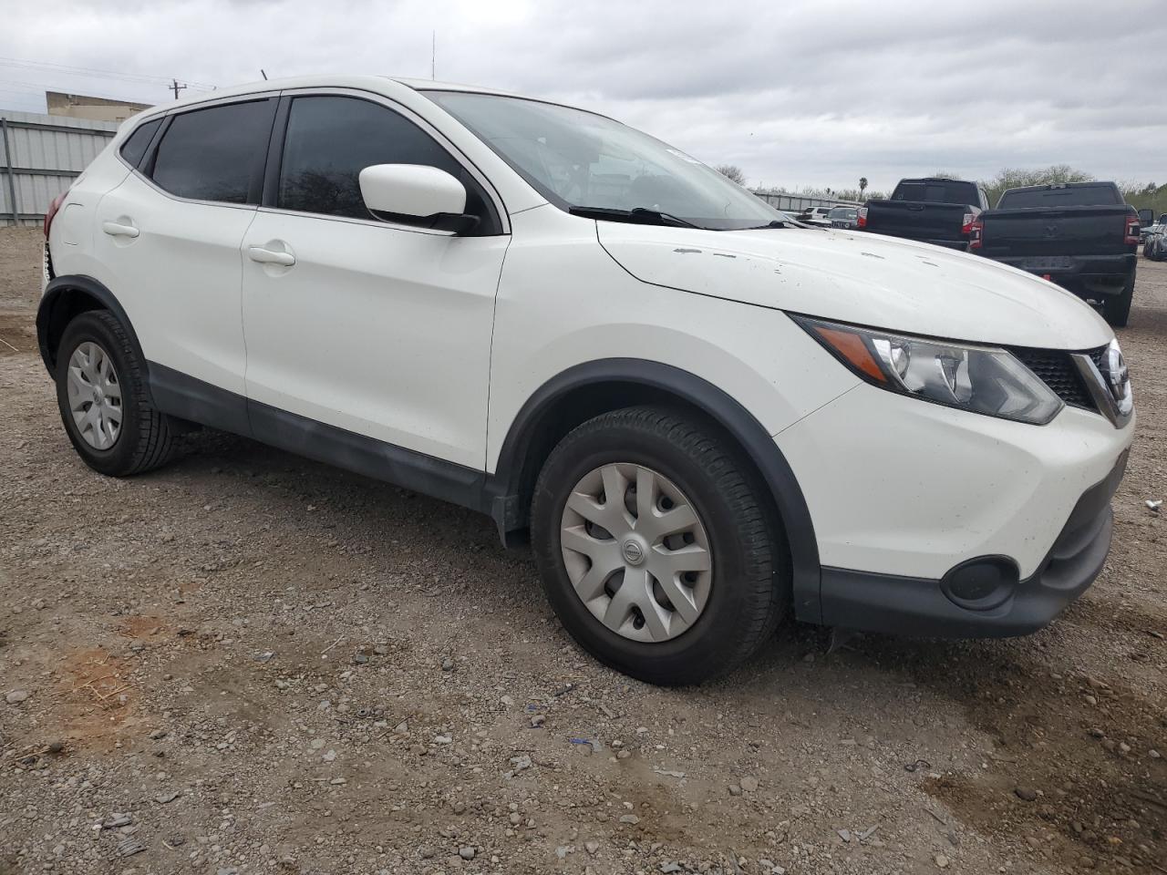 2018 NISSAN ROGUE SPOR - Image 4