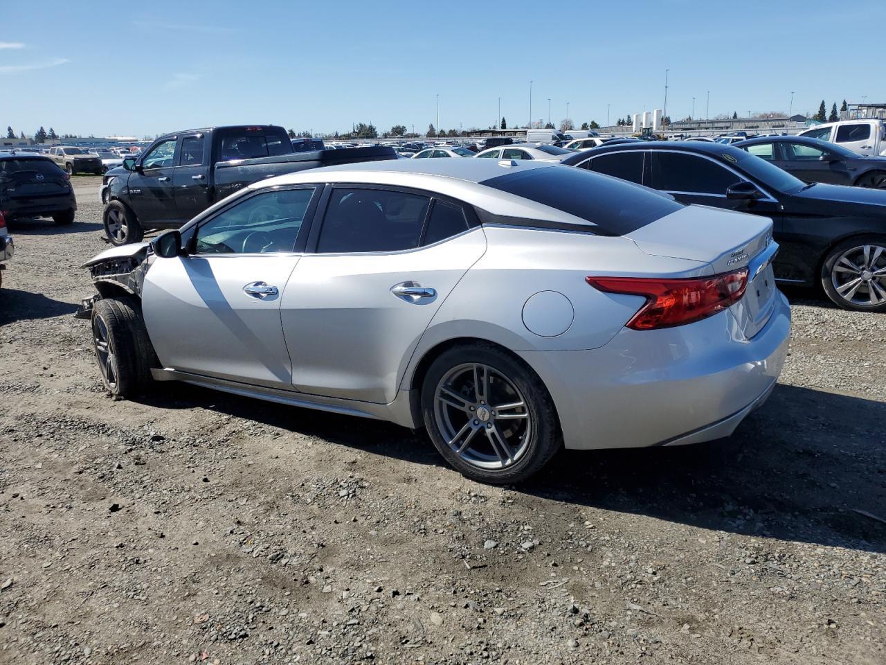 2016 NISSAN MAXIMA 3.5 - Фото 2