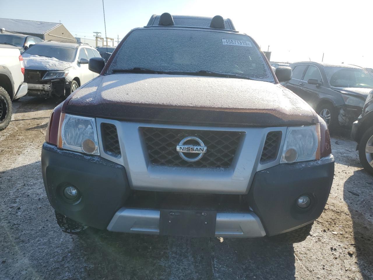 2015 NISSAN XTERRA X - Фото 5