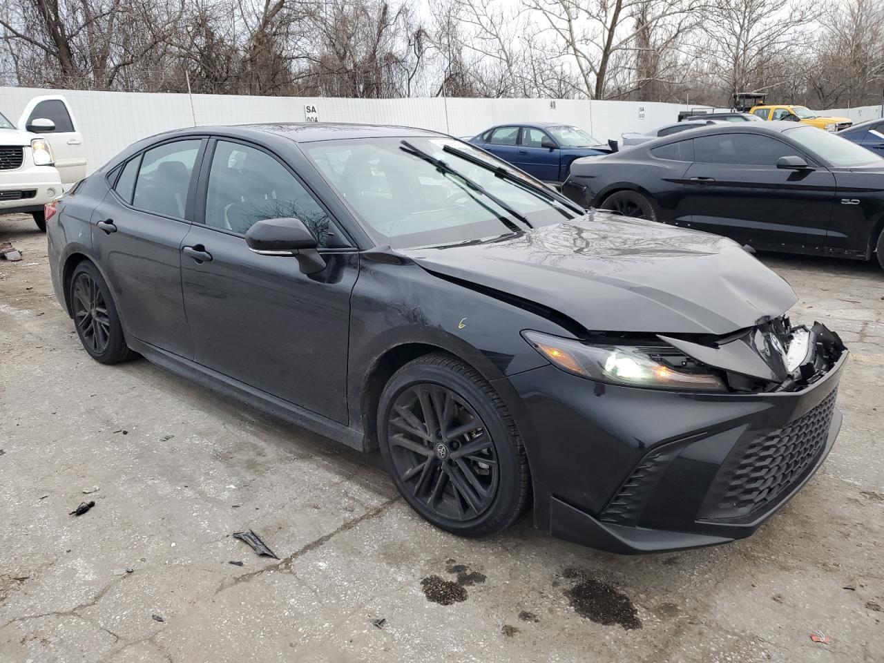 2025 TOYOTA CAMRY XSE - Image 4