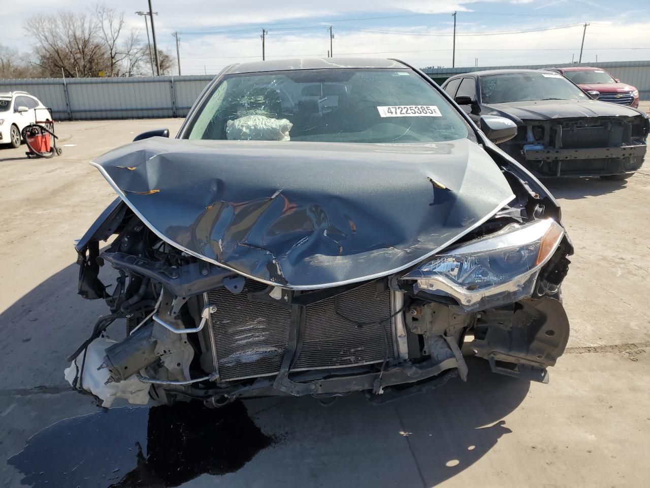 2015 TOYOTA COROLLA L - Фото 5