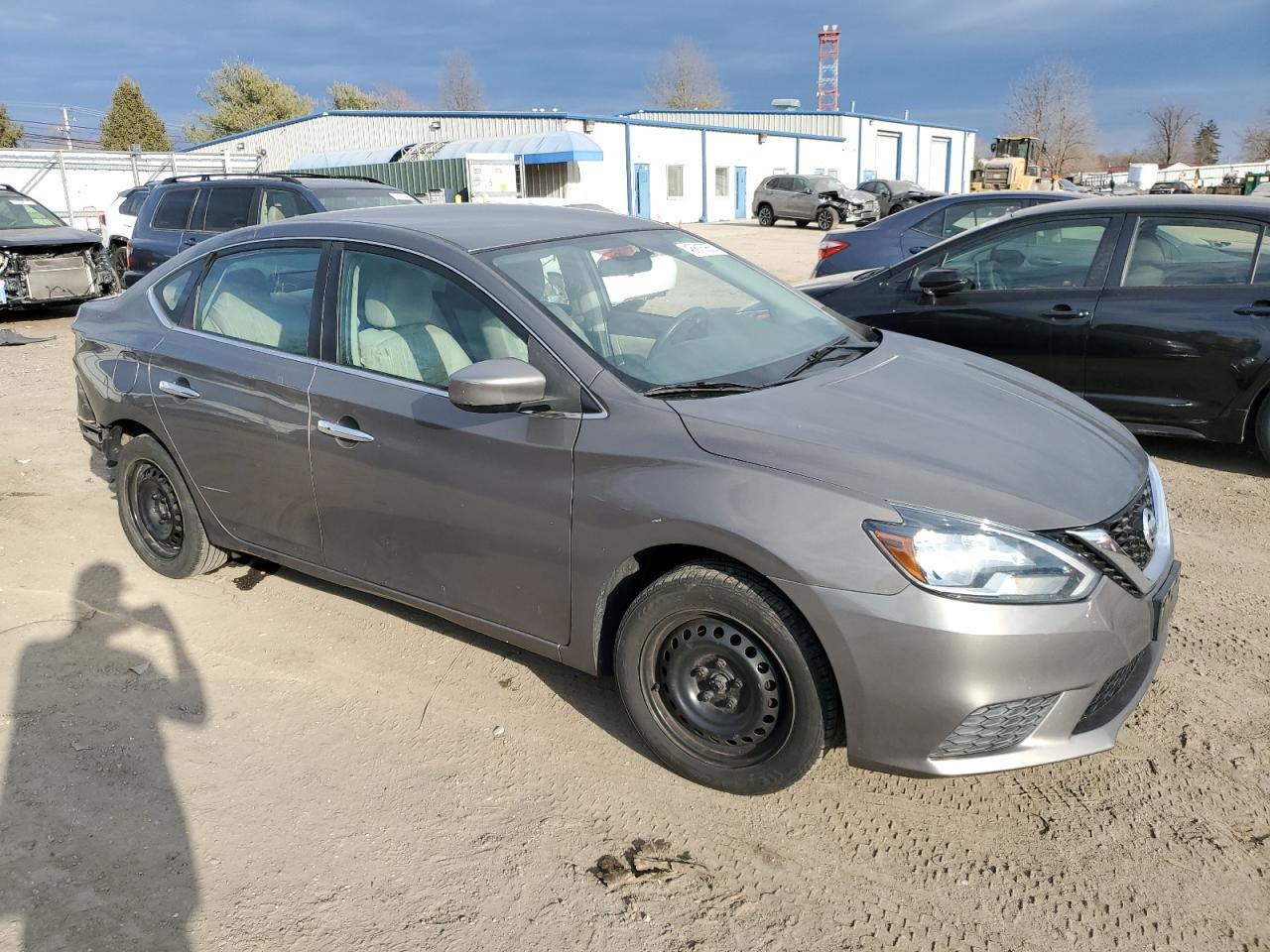 2016 NISSAN SENTRA S - Фото 4
