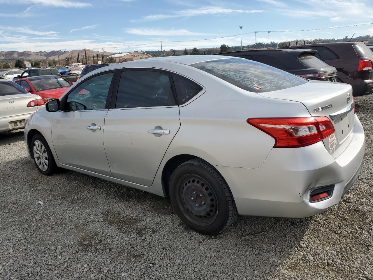 2017 NISSAN SENTRA S - Фото 2