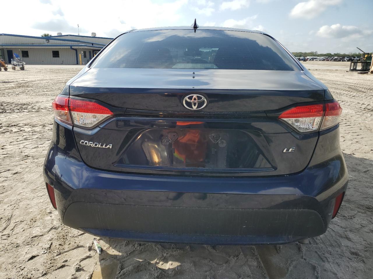 2020 TOYOTA COROLLA LE - Image 6