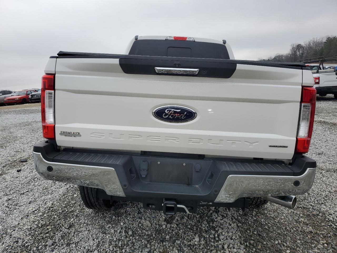 2017 FORD F250 SUPER - Image 6