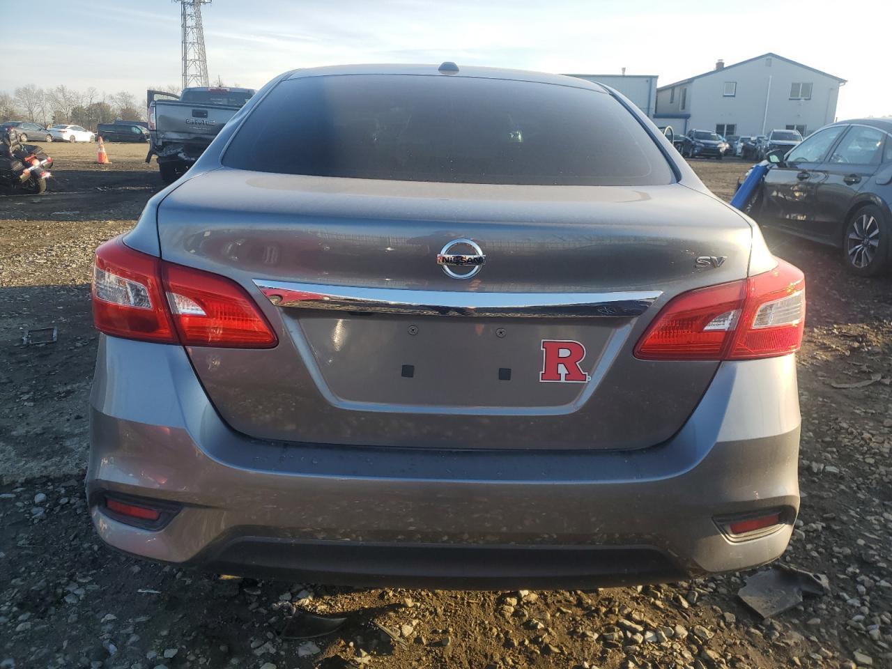 2017 NISSAN SENTRA S - Фото 6