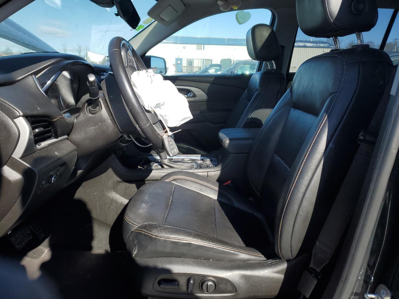 2018 CHEVROLET TRAVERSE L - Фото 7