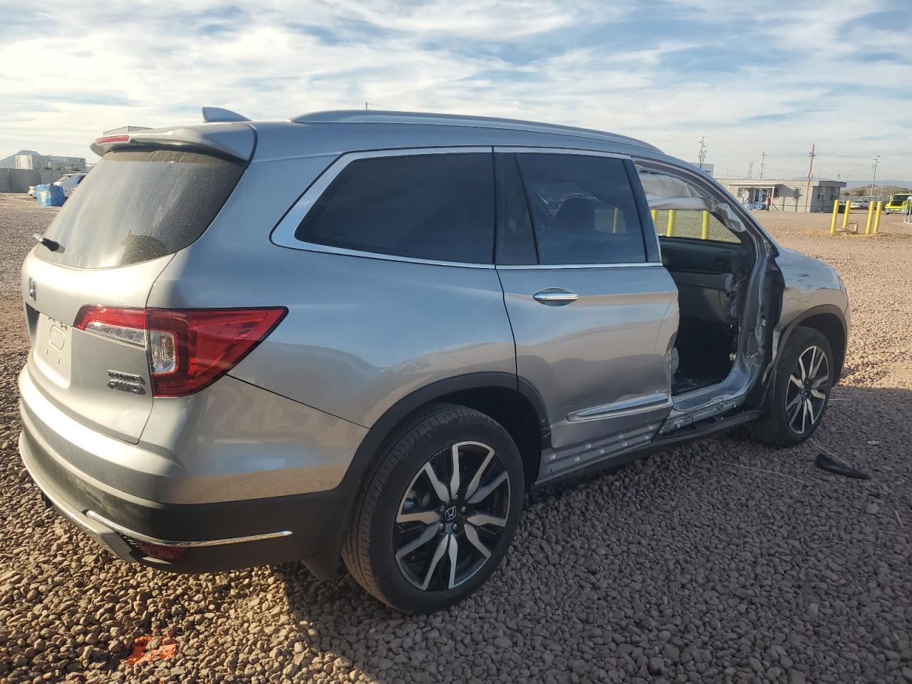 2021 HONDA PILOT TOUR - Image 3