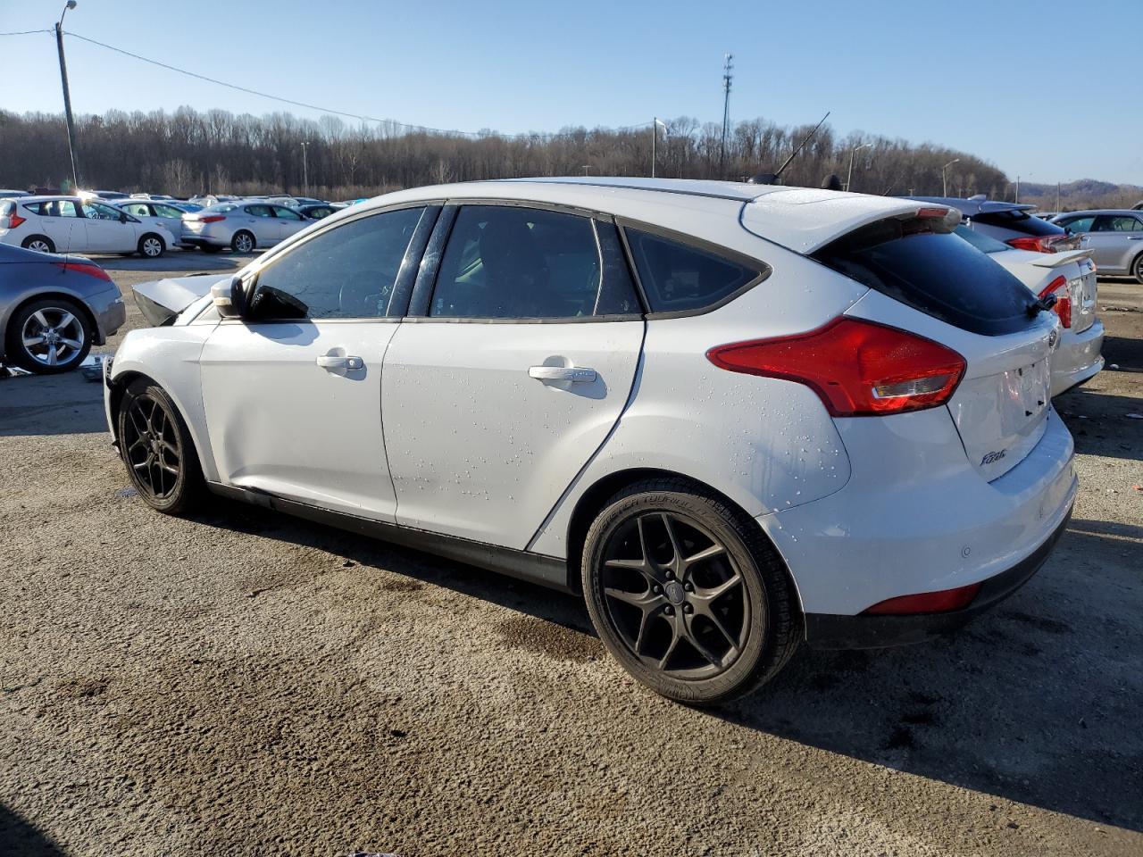 2016 FORD FOCUS SE - Image 2