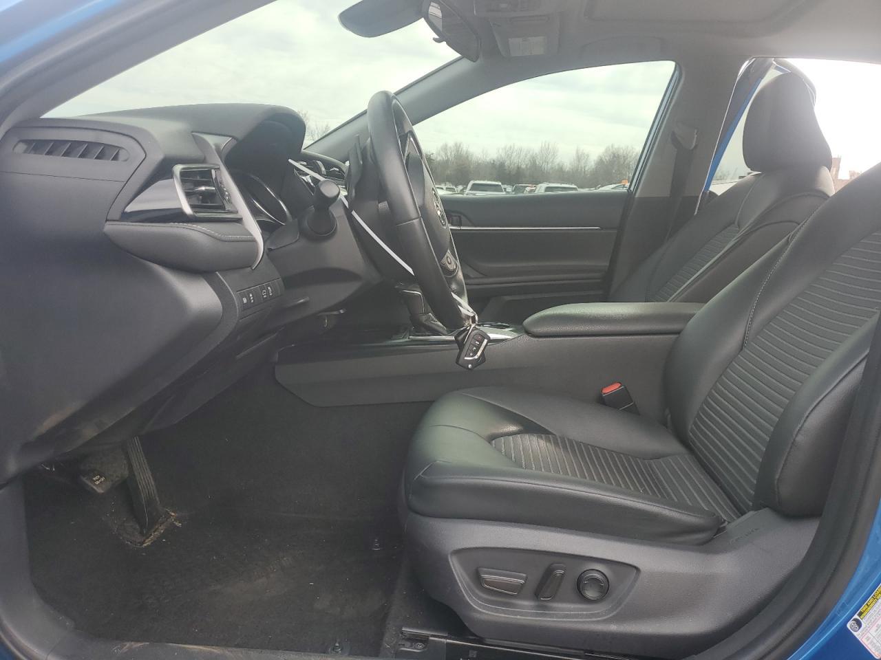 2019 TOYOTA CAMRY L - Image 7